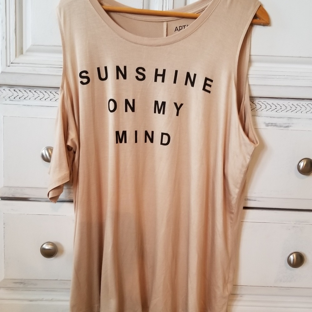 Women's Shoulder Cut-Out Tshirt
